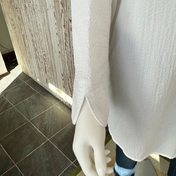 HABITAT CLOTHES TO LIVE IN PUCKER WHITE BUTTON DOWN SHIRT - Picture 2 of 3